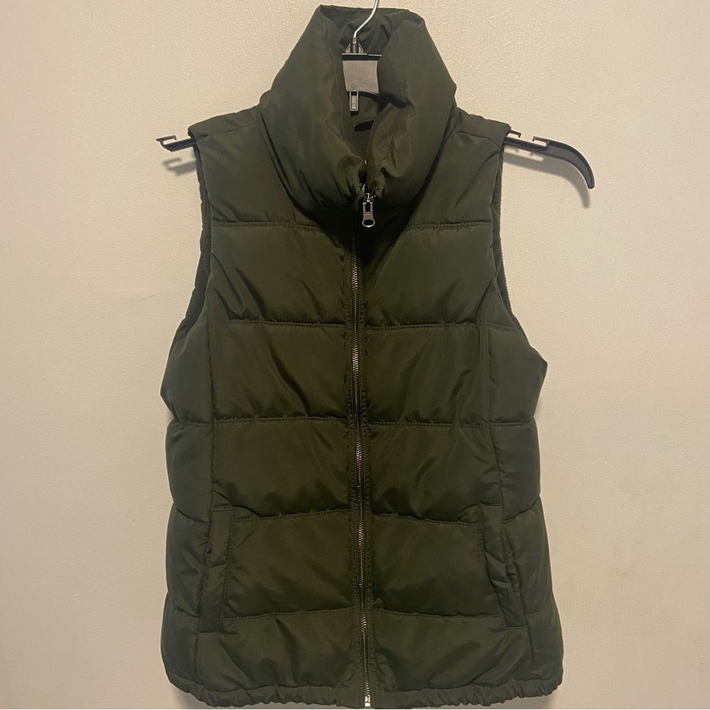 Olive Green Puffer Vest for Women